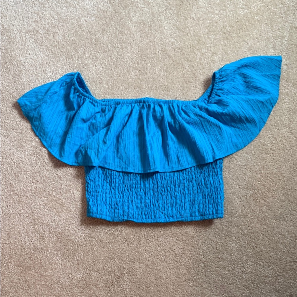 SHEIN Blue Ruffled Smocked Crop Top